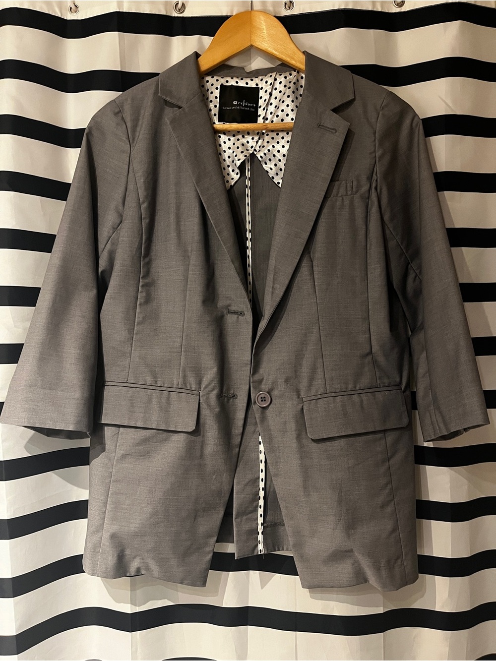Women's Gray Tailored Blazer with Polka Dot Lining